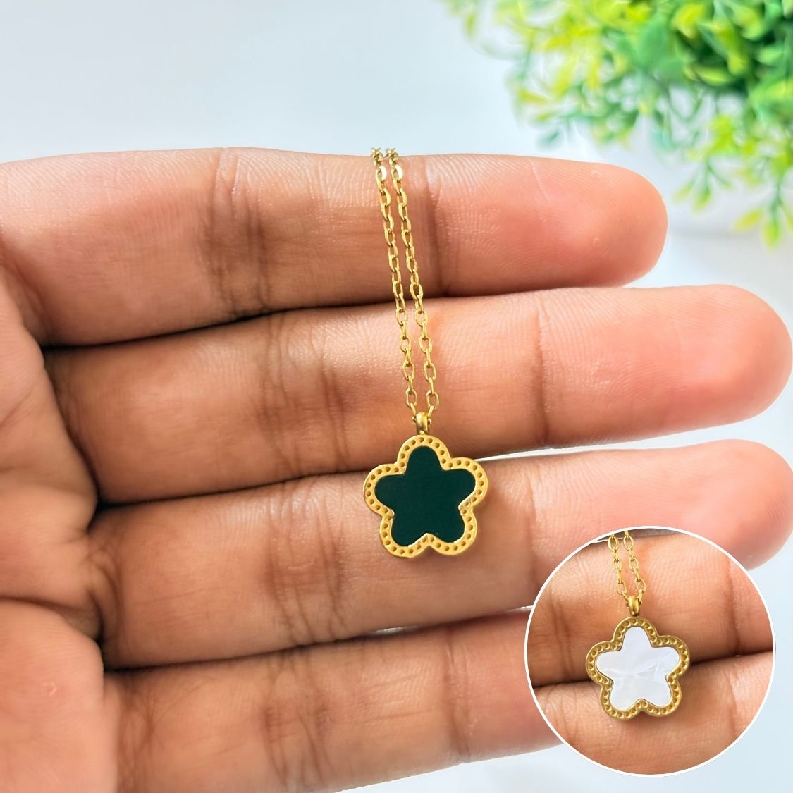Double Color Clover Flower Pendant Necklace