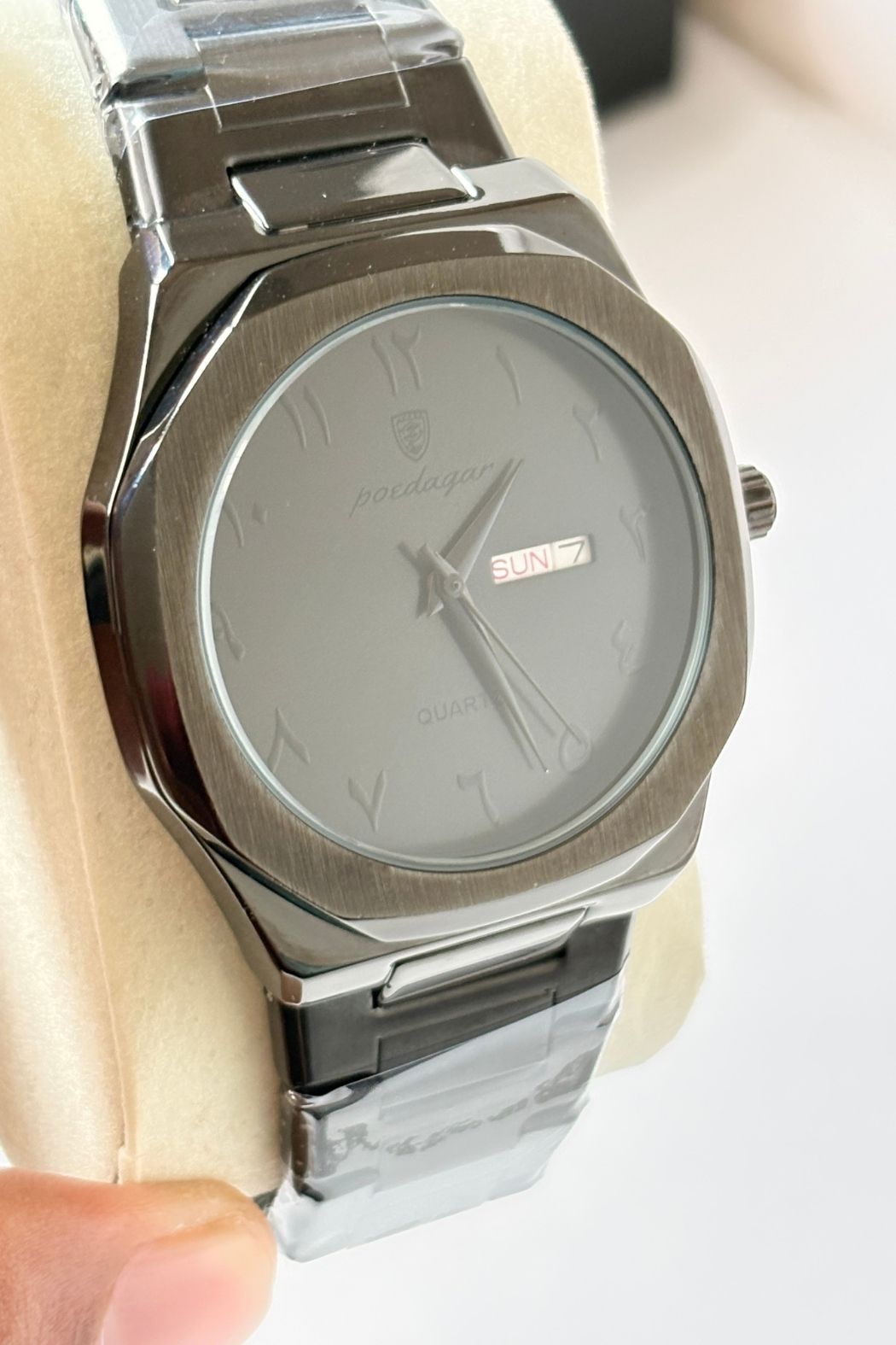 POEDAGAR 830 Wrist Watch Black – Arabic Aura